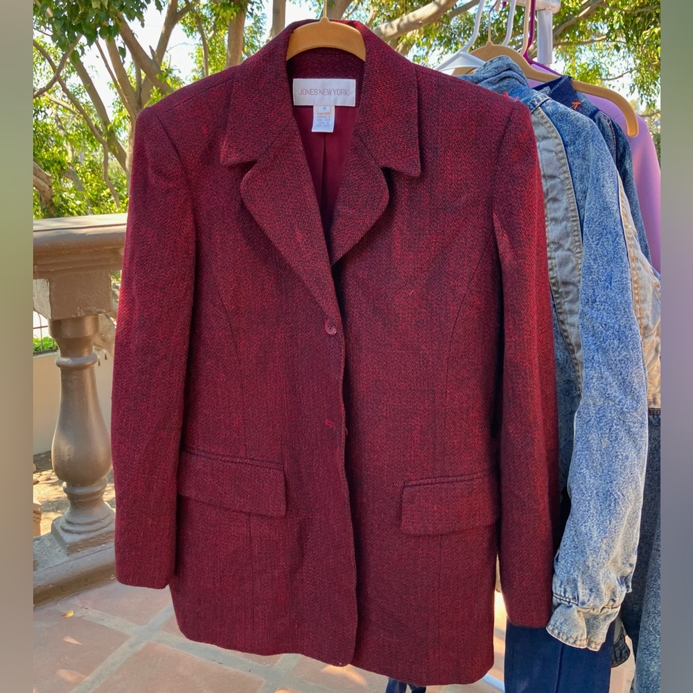 Jones New York Women's Burgundy Blazer